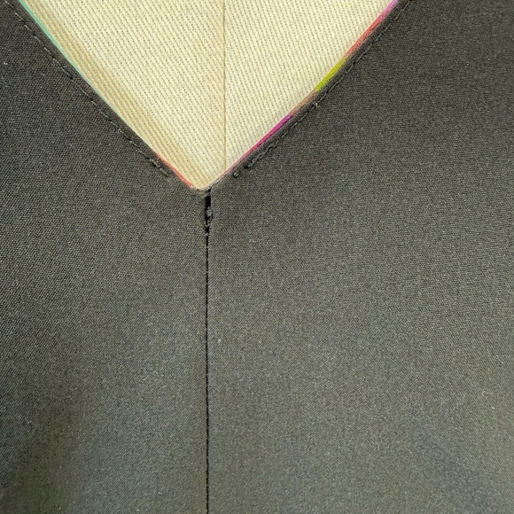 Kelli & Talulah Deep Front/Back V-Neck Silk Multicolor Sleeveless Dress Size M - Picture 16 of 16